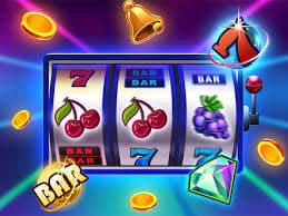 gold live mobile browser experience on Android smartphone showing responsive gaming layout